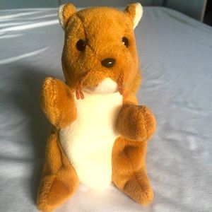 Retired 1st Edition TY Beanie Baby NUTS the Squirrel RARE PVC Pellets 1996